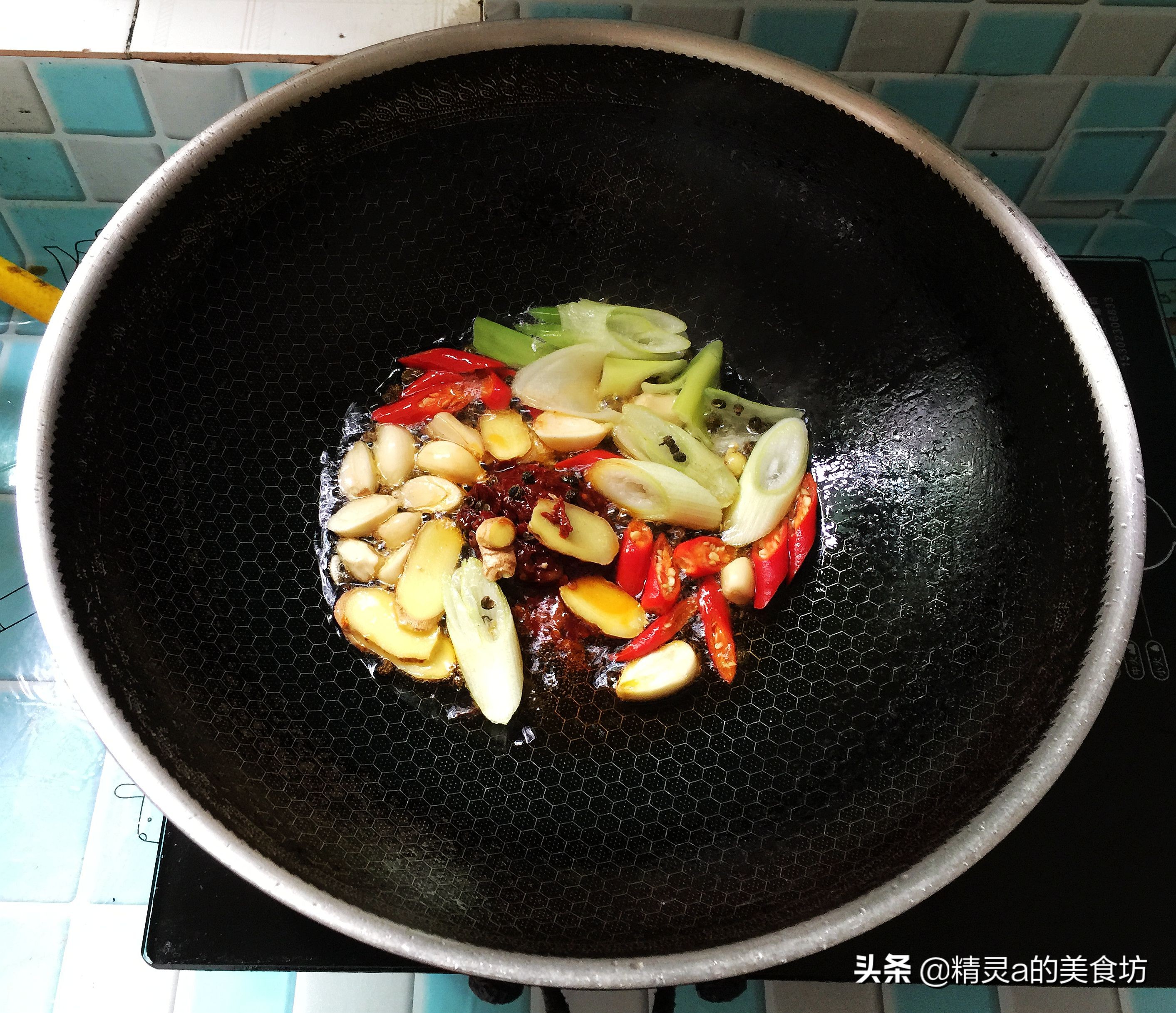 巧手小厨娘红烧草鱼块,家常炖草鱼酱汁浓郁简单美味