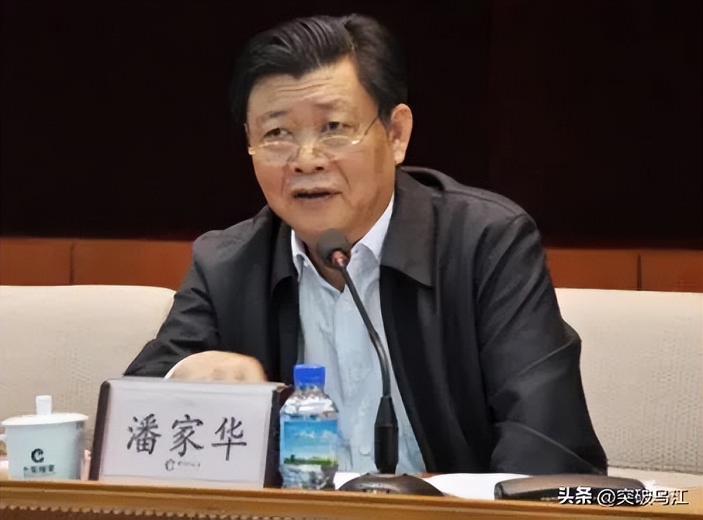 “茅台酒仙”赵洪顺，租三套房囤酒做仓库，要贪多少茅台才知足？