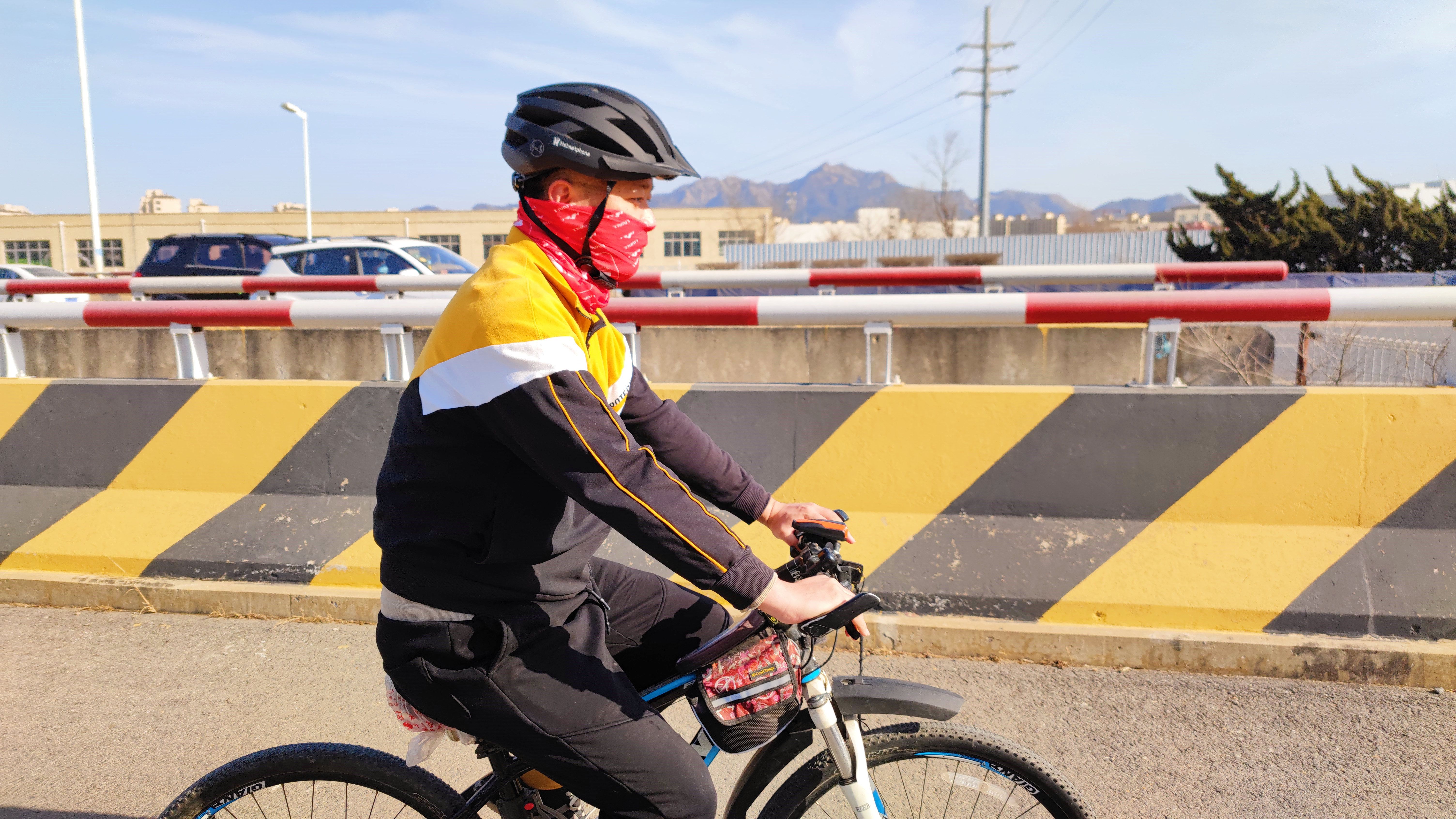 helmetphonemt1neo璇勬祴,helmetphonemt1neo鏅鸿兘楠戣澶寸洈