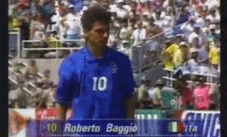 历史75大巨星排名罗伯特森,罗伯特巴乔个人简介