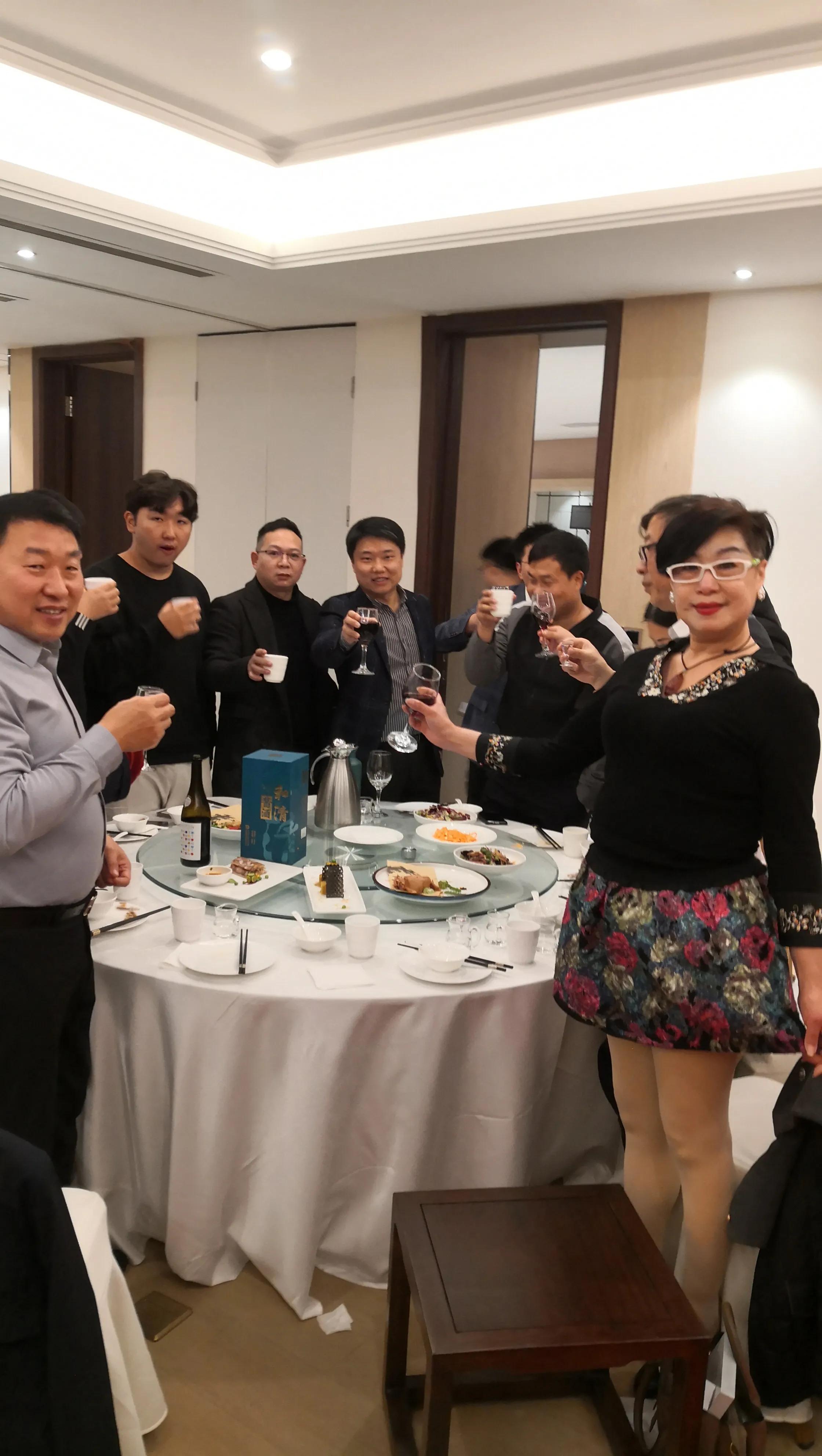 金融街做空,金融街电讯深度观察杜猛