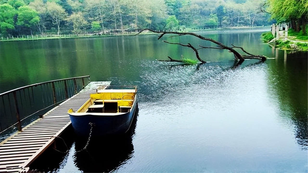 武汉去贵州跟团游怎么玩便宜省钱,贵州游玩详细攻略图片