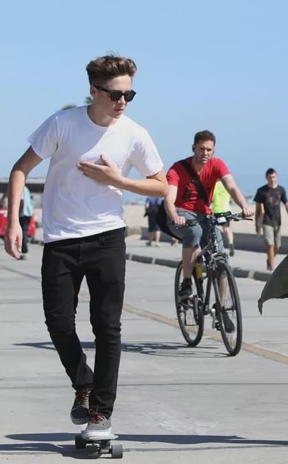 布鲁克林入赘豪门吗,布鲁克林入赘