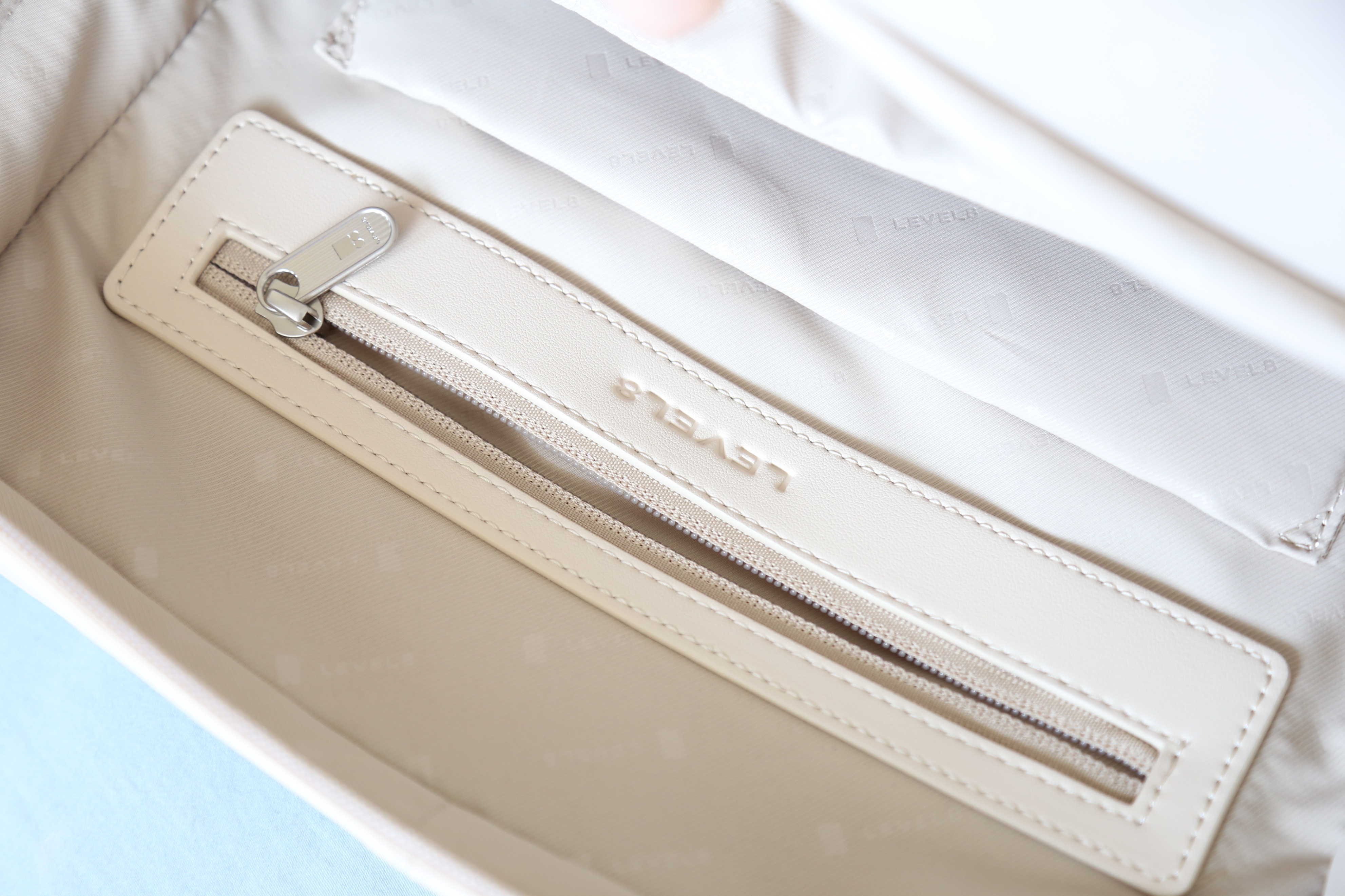 地平线8号双肩包颜色测评,地平线8号商务双肩包买哪款