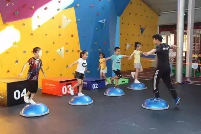 萝卜长高运动课程怎么样,小儿子如何锻炼才能快速长高