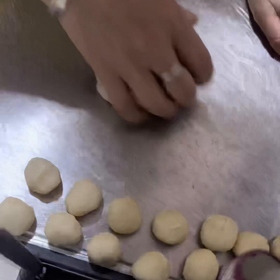 宝宝绿豆饼做法,给孩子做绿豆饼