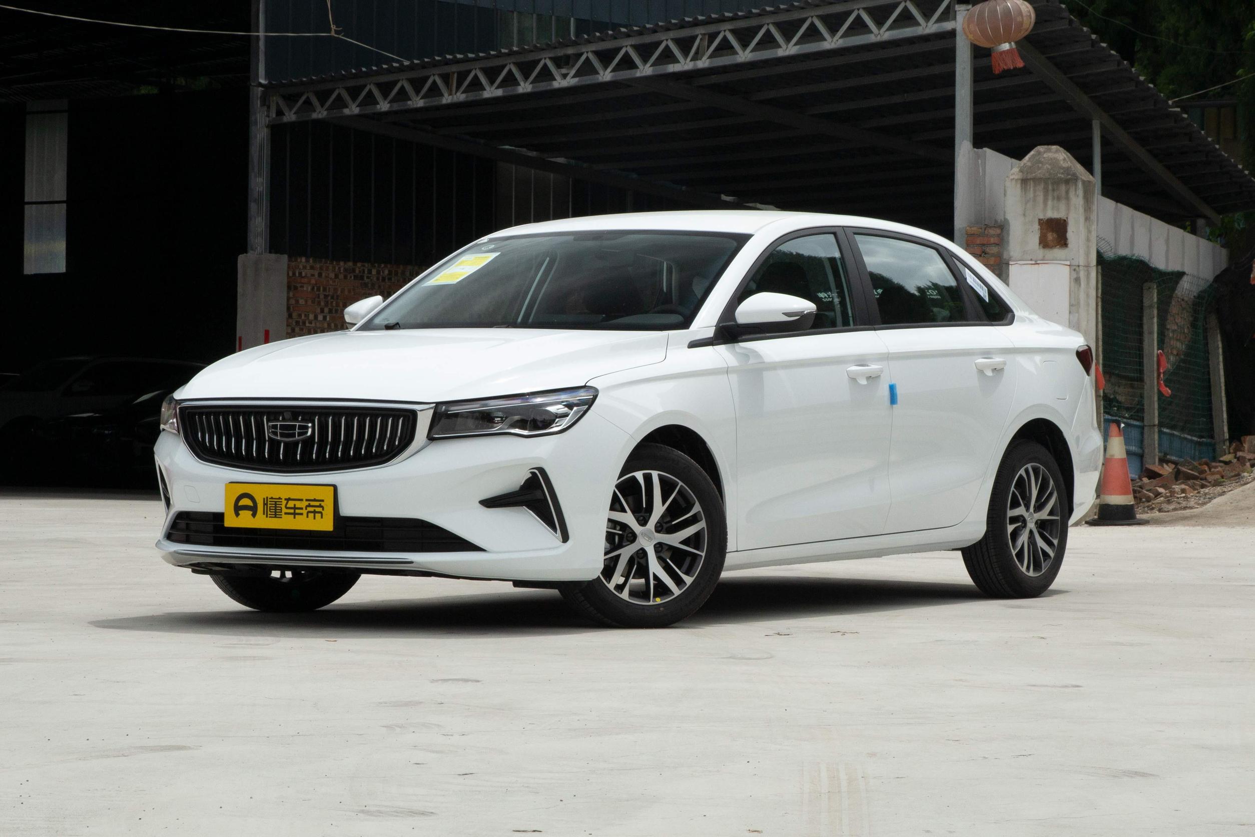 空间大10万元买这几款suv有面子,中型suv怎么选不妨先看看这款车