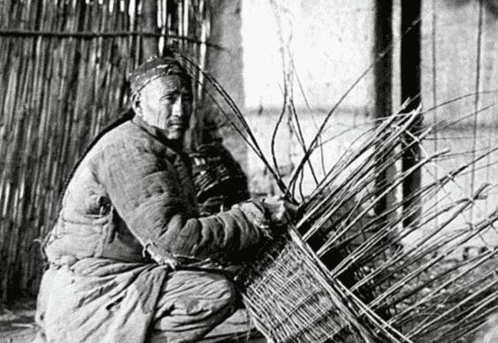 日寇侵入永州*行暴**实录，2000余妇女被奸淫，令人发指，罄竹难书