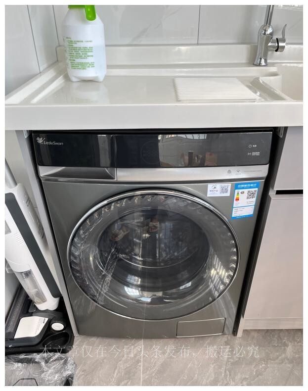 海尔直驱和小天鹅水魔方哪个好,海尔洗衣机和小天鹅水魔方怎么选