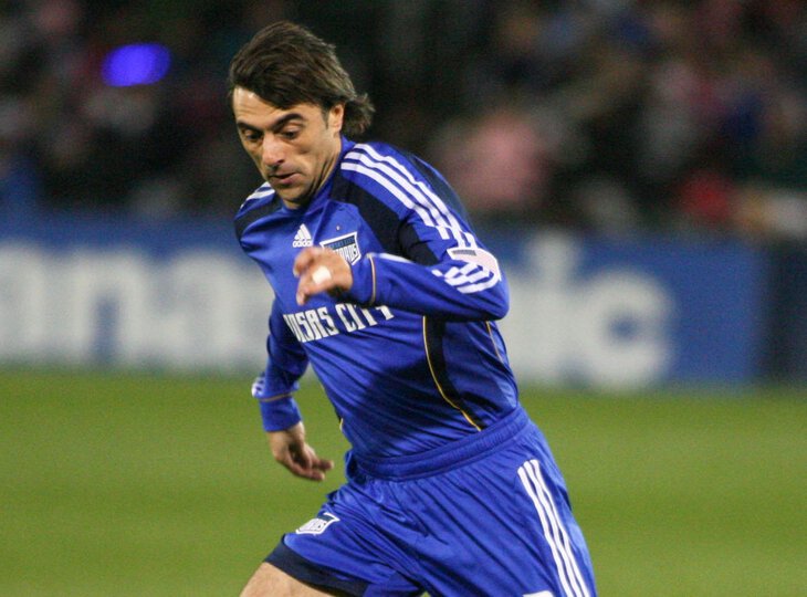 梅西加盟美职联后有哪些球员,梅西登陆美职联开启三冠王征程