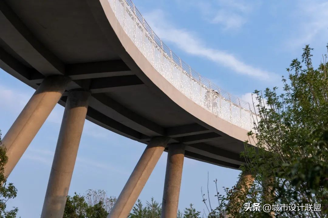 城市更新工业遗址改造,城市景观更新改造案例