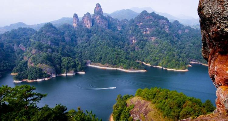 福建十大最值得去的景点,福建最美旅游景点推荐