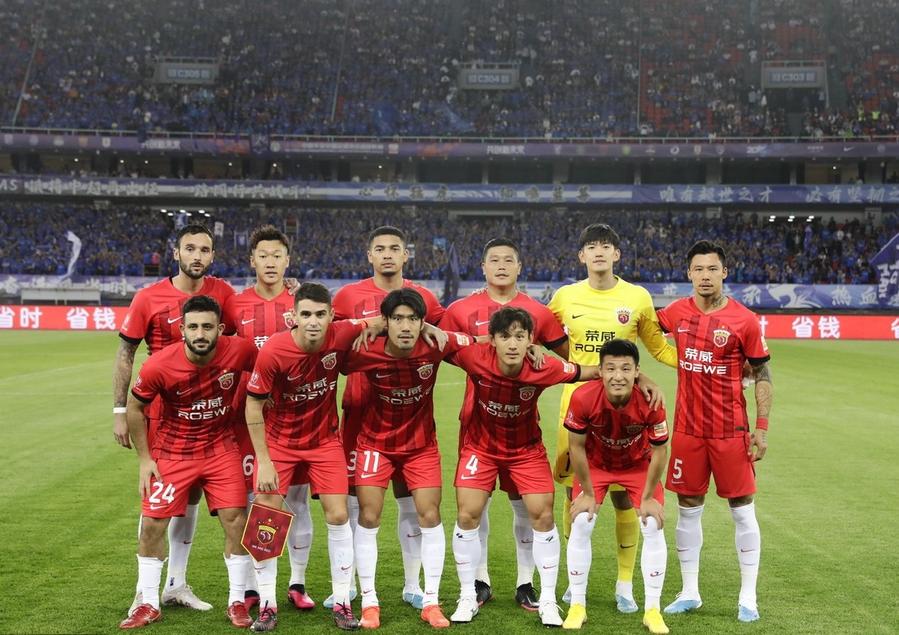 为什么中超球衣都是耐克的,为什么中超球衣没球员名字