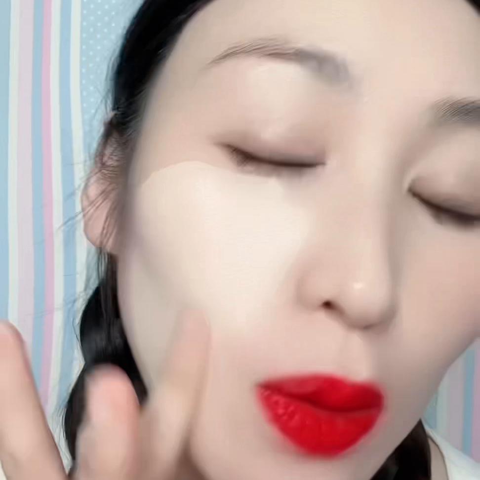 卸妆油哪个牌子好,卸妆油天天用的危害