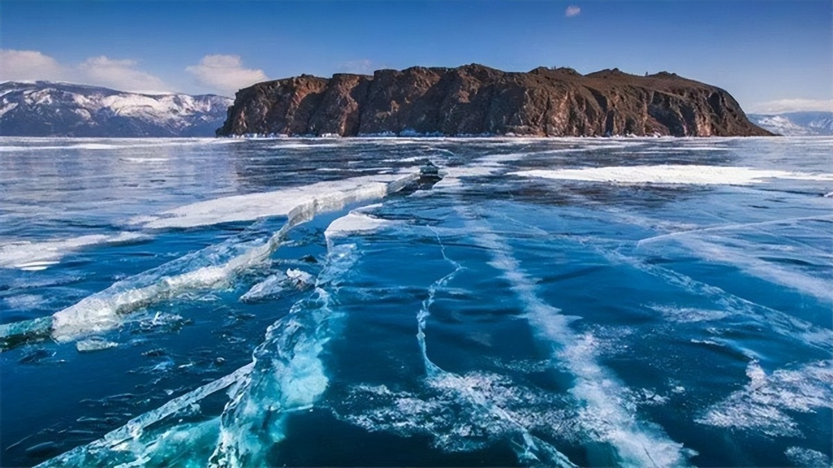 斯瓦尔巴群岛中国能建军事基地吗,中国在斯瓦尔巴群岛能开发矿吗