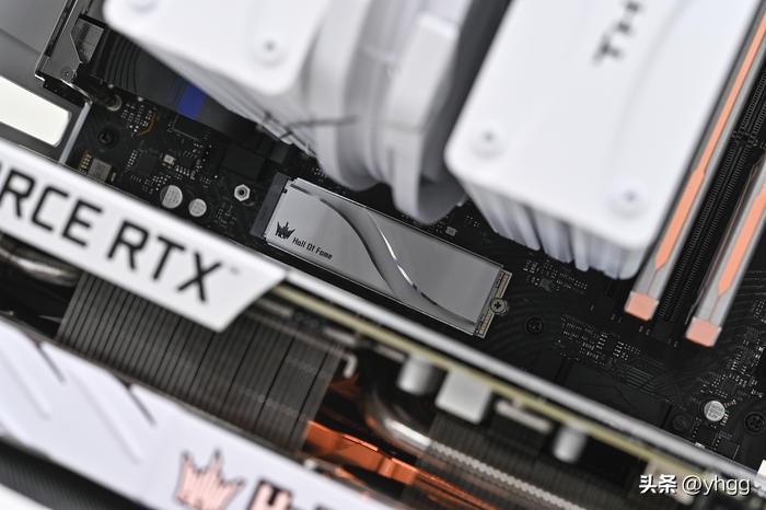 拆解华擎b760m,华擎b760m配合显卡