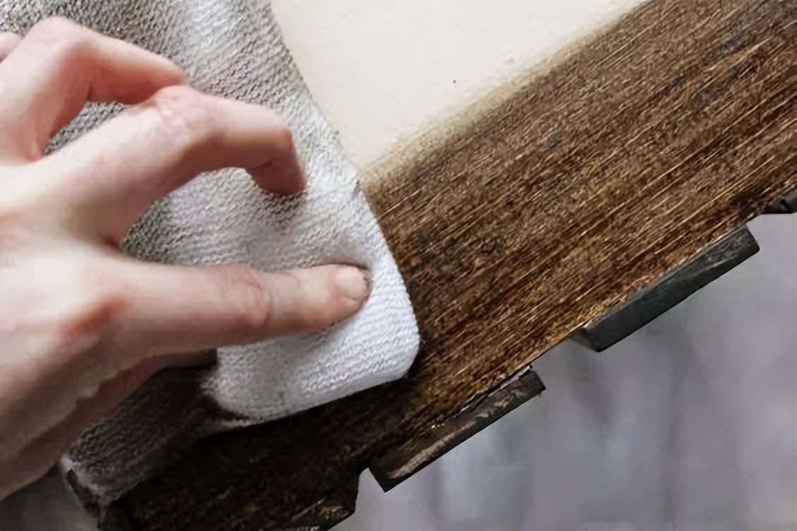 82年拉菲红酒过期了能喝吗,过期变质红酒怎么处理最好