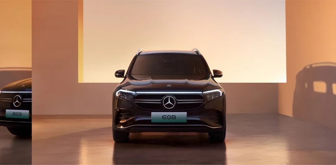 奔驰预测未来不如创造未来,面对风起云涌的时代