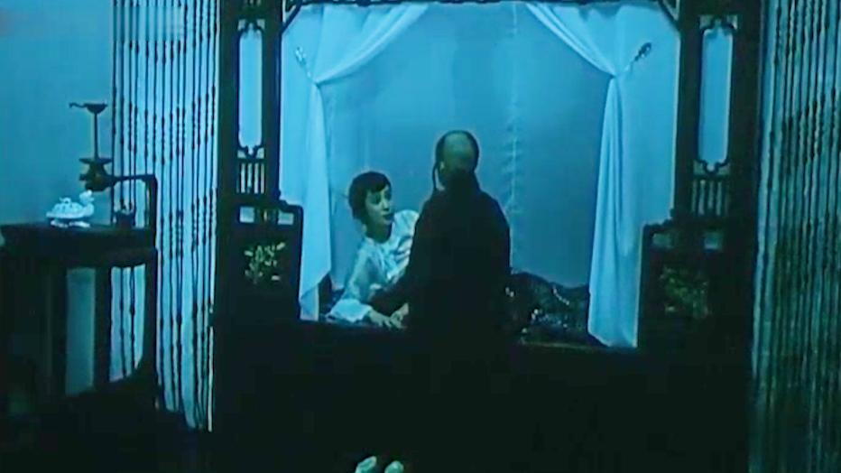 旧社会妇女悲惨命运的老电影,旧社会妇女悲惨命运的电影