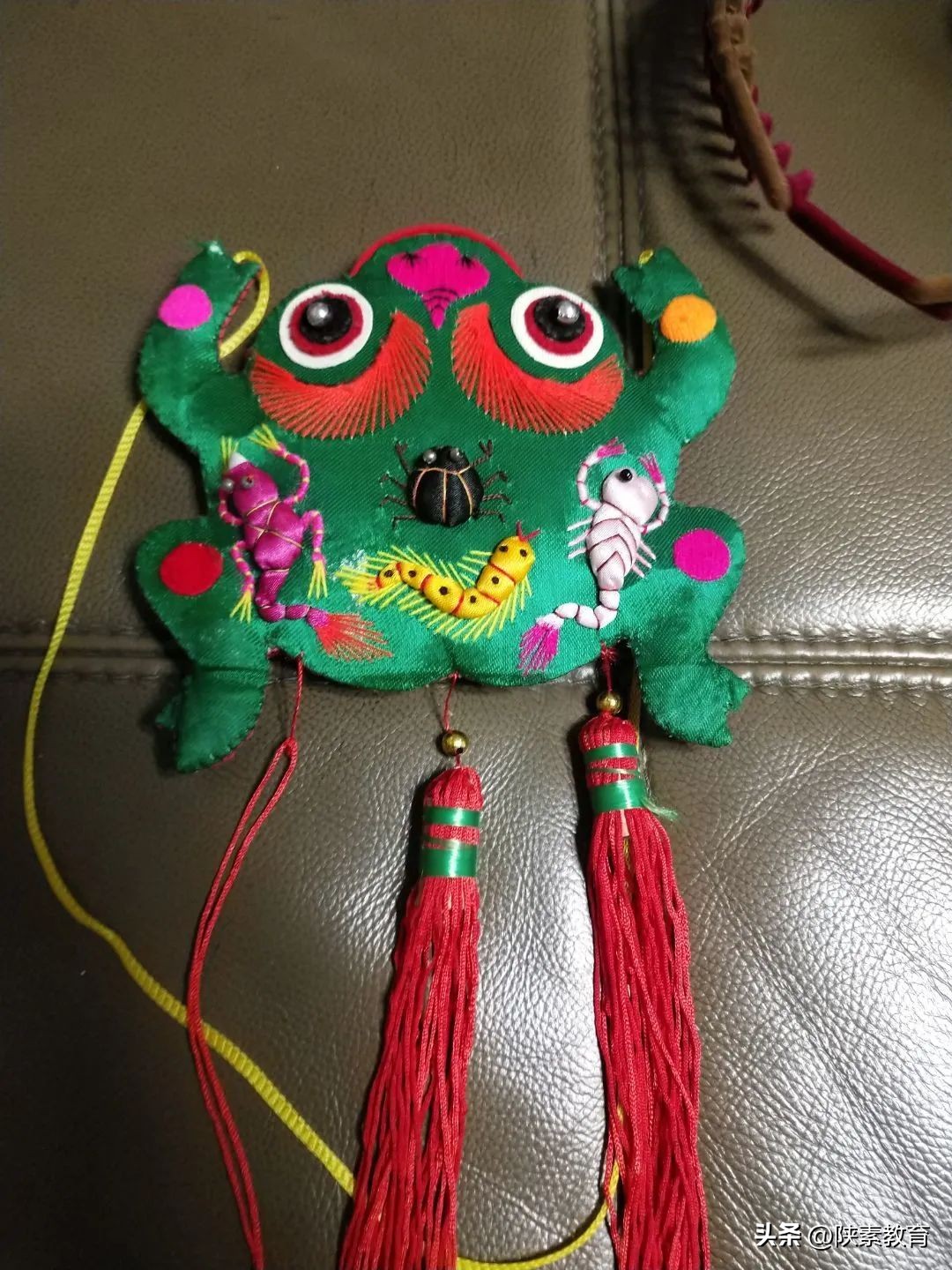 育传统美德扬爱国之心主题班会,育传统美德扬爱国之心诗词