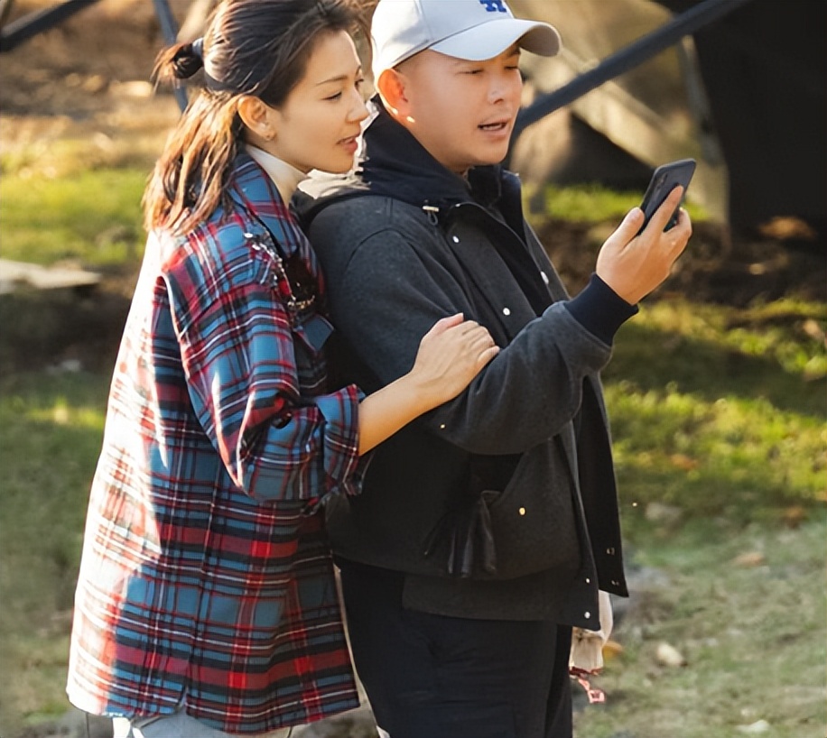 被“贤妻”*绑捆**的人生：刘涛曾经有多风光，现在就有多失意