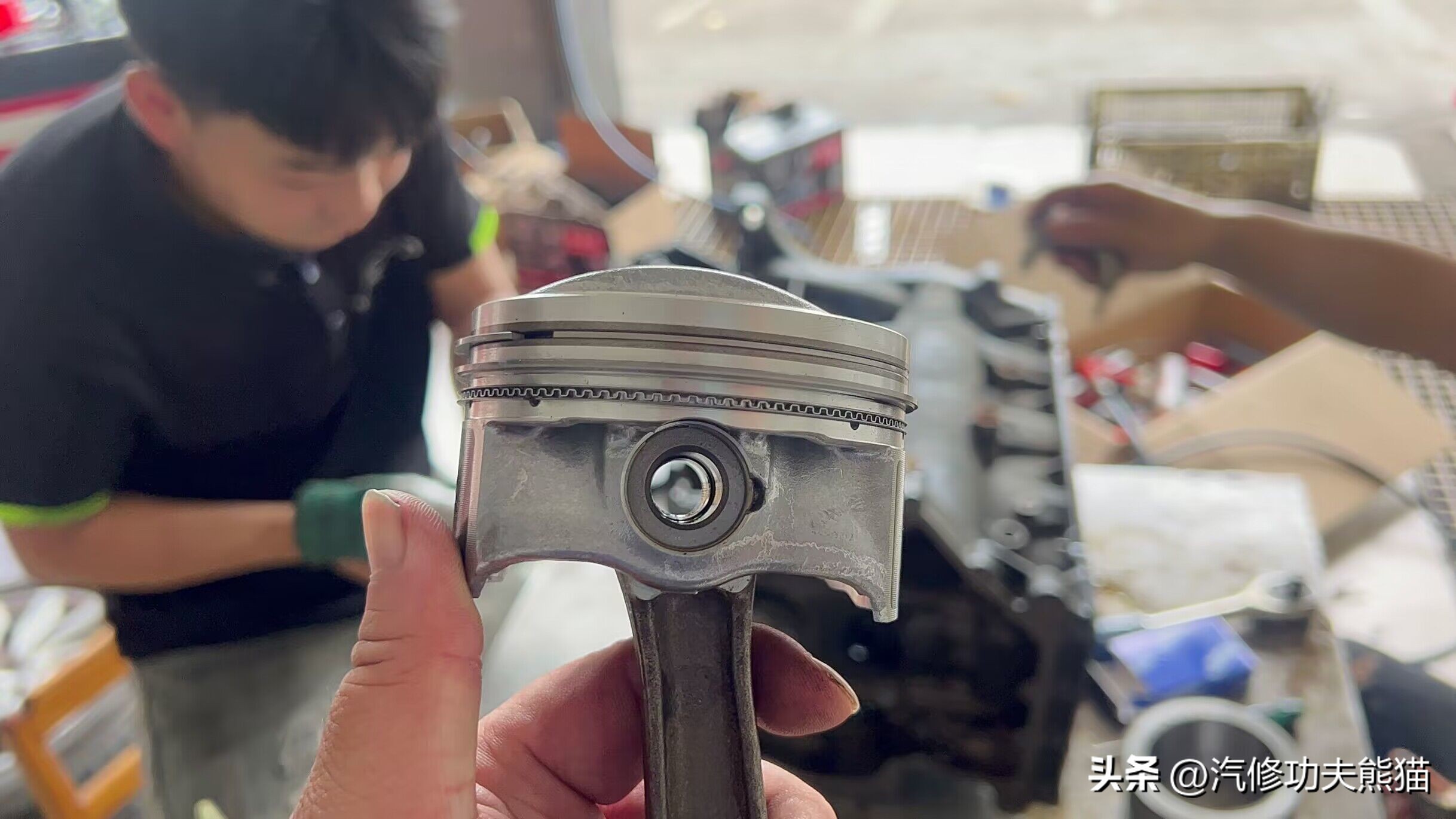 武汉小轿车烧机油处理办法,老款斯柯达烧机油解决方案