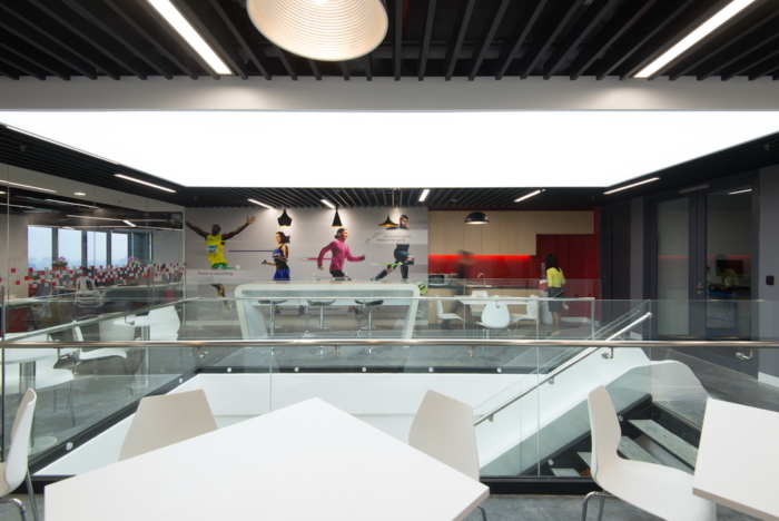 puma运动装,puma服装风格