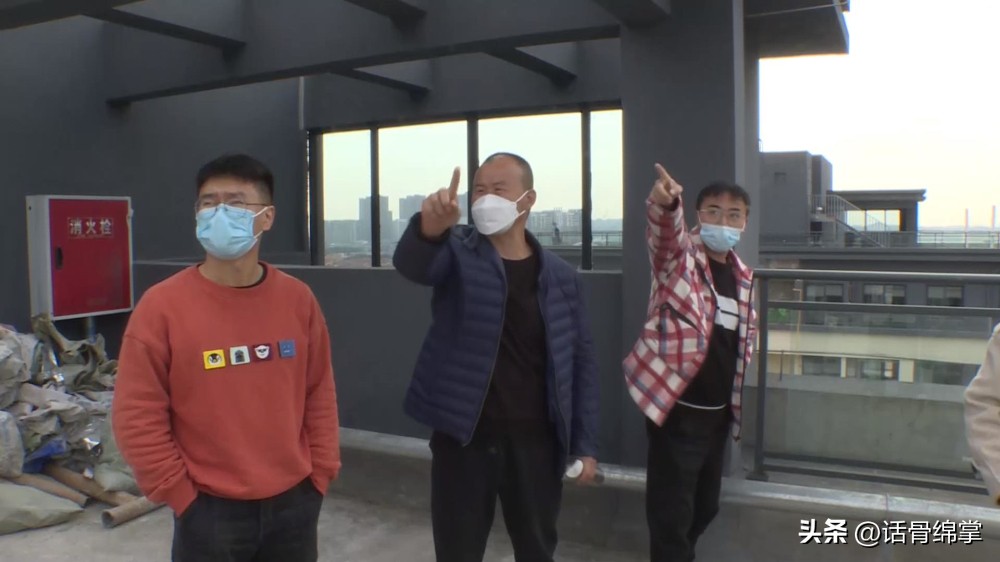 楼顶上加盖房屋,楼顶加盖房主竟如此辩解不能忍