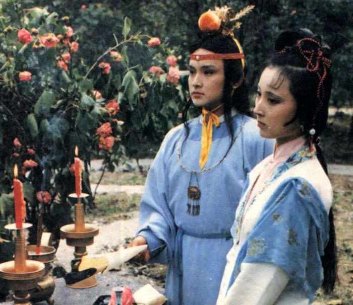 红楼梦人物关系超详细解读,红楼梦中人物的年龄及生日