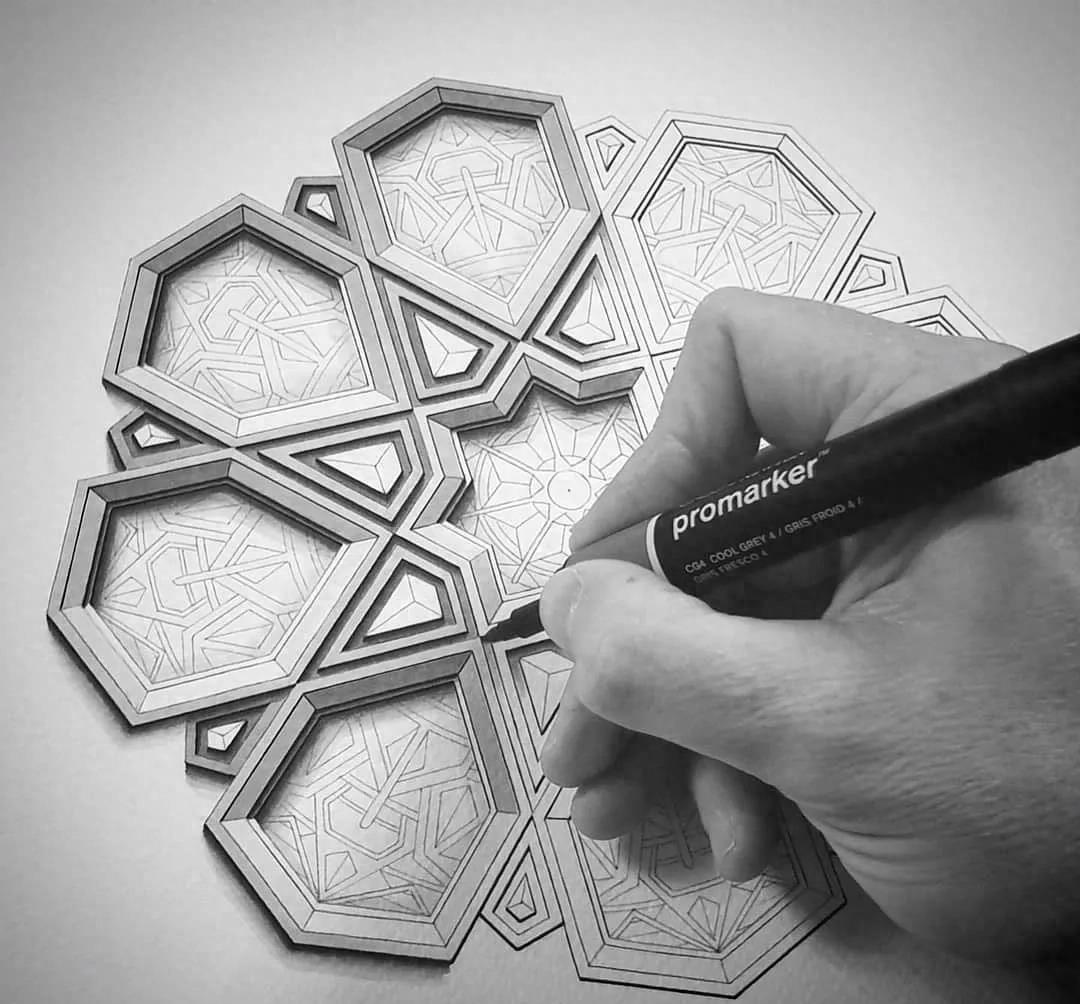 画这种竟能治好抑郁？这些超牛的解压图案，拯救了自杀边缘的男人