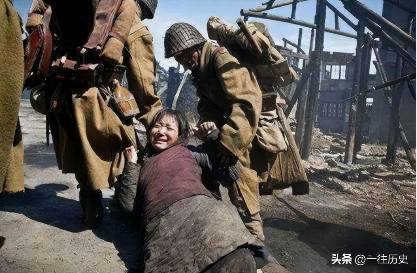 1941年,日军入侵香港,在城中无恶不作,女星新婚之夜被轮奸