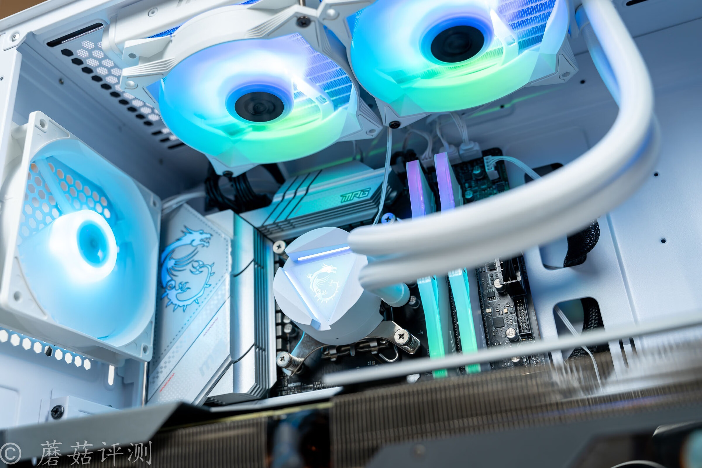 安钛克性价比最好的机箱,散热好不积灰的机箱