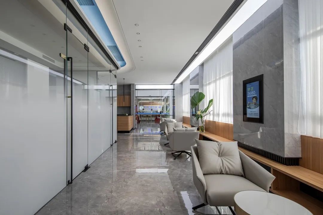 237㎡现代风口腔诊所计，打造舒适自然的医疗空间