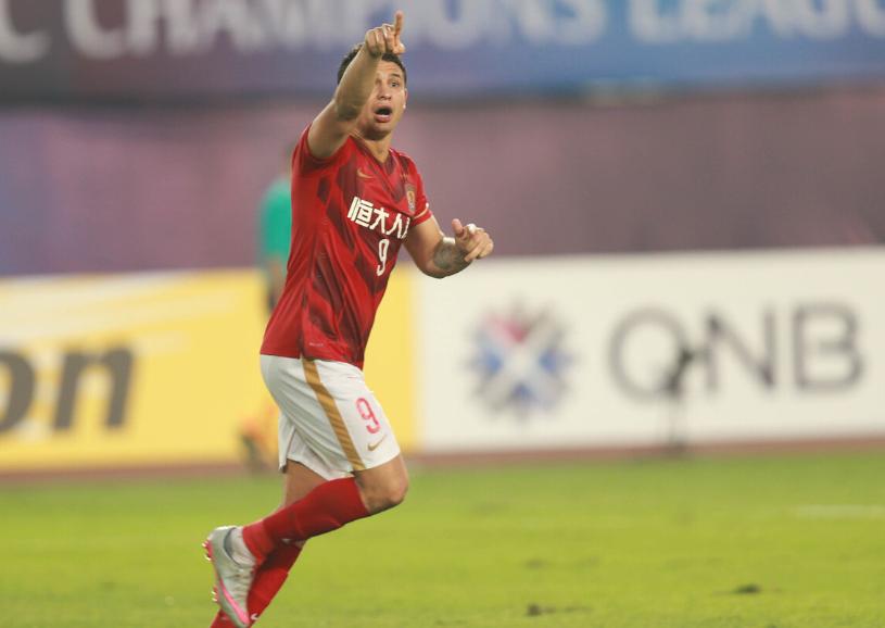 官宣武磊加盟西甲,国足官宣韦世豪等5人