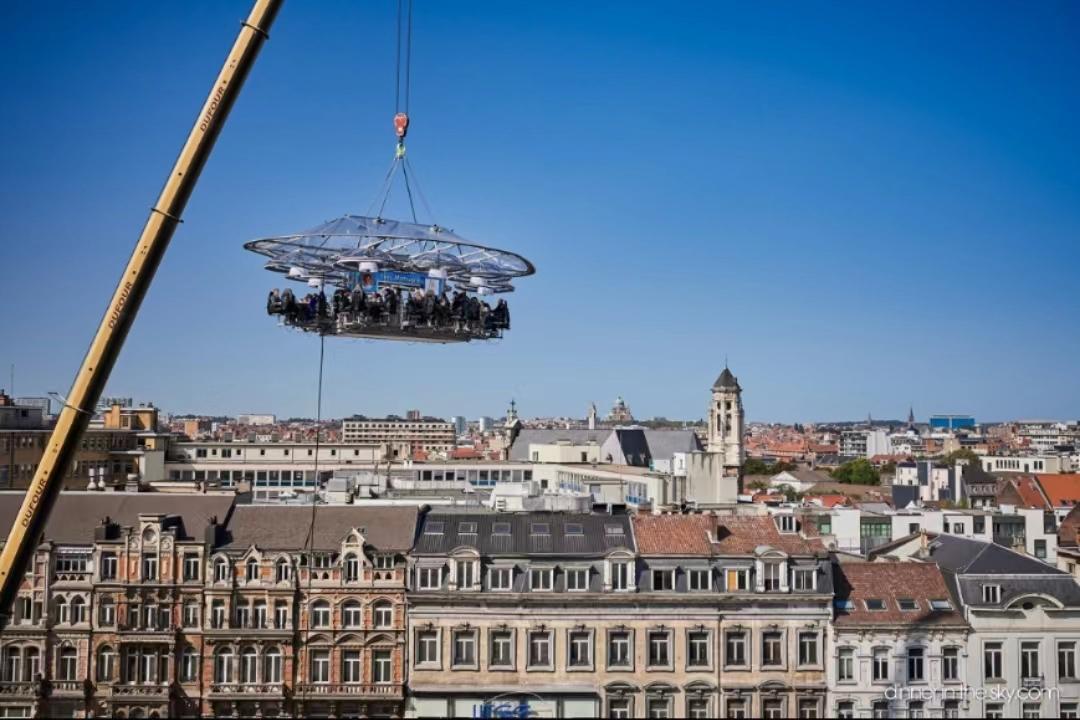 网红空中餐厅哈尔滨,空中旋转餐厅网红餐厅