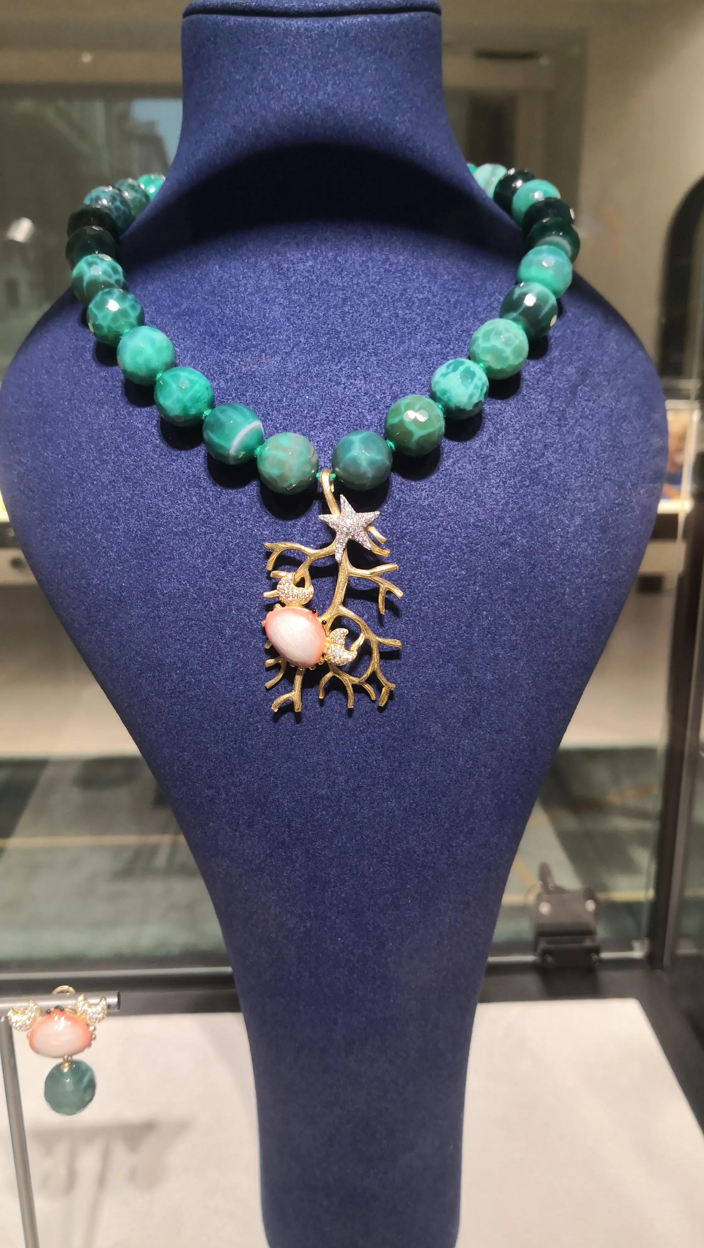 弄堂小吃、欧洲红酒，中西雅俗共赏