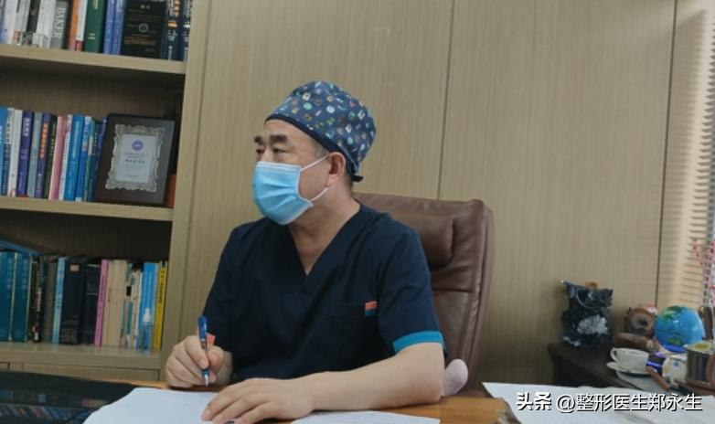 长在眼睛上的肿瘤,长在眼睛周围的痣