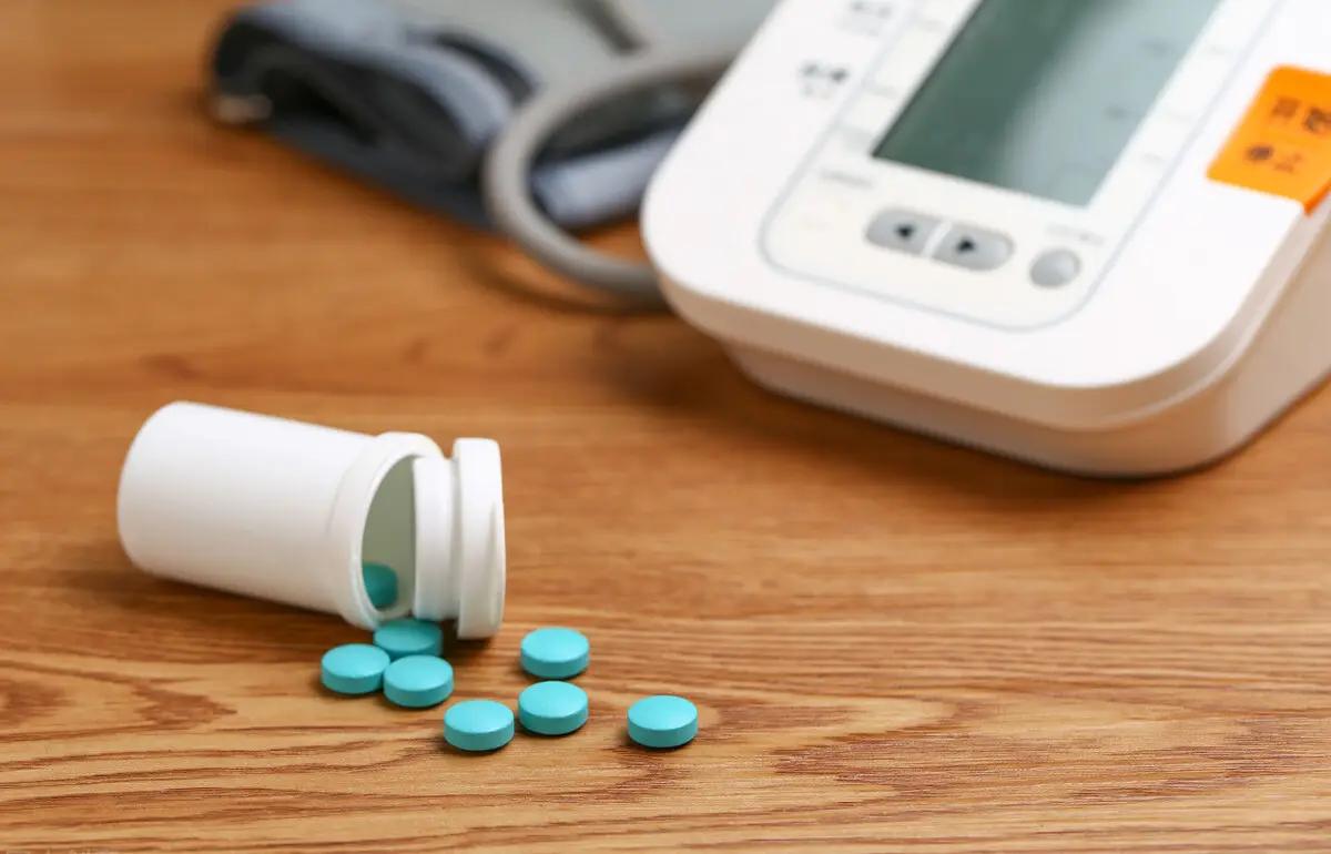 厄贝沙坦服用一片能降多少,厄贝沙坦一片剂量