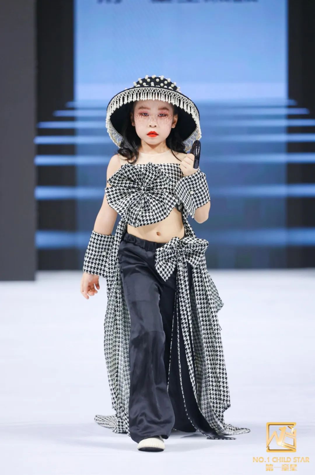 第一童星半决赛团队秀精彩瞬间,第一童星专访