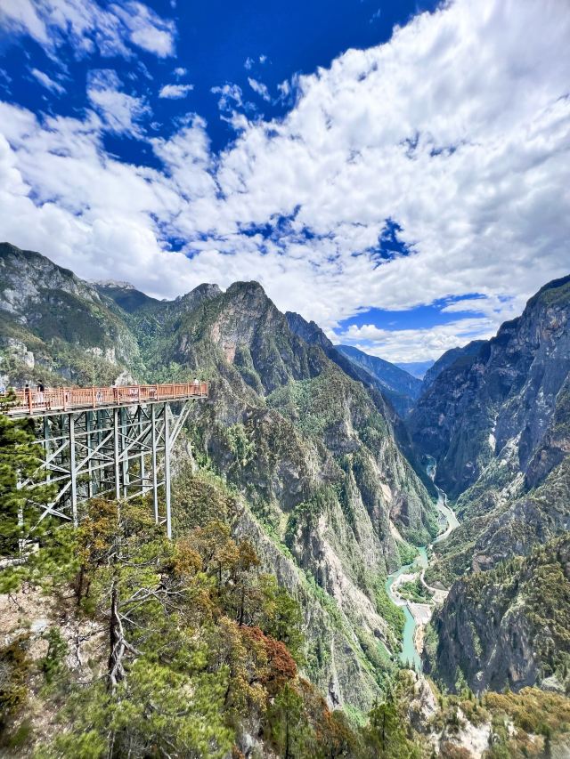 香格里拉十大景点推荐英文,香格里拉的十大最好景点