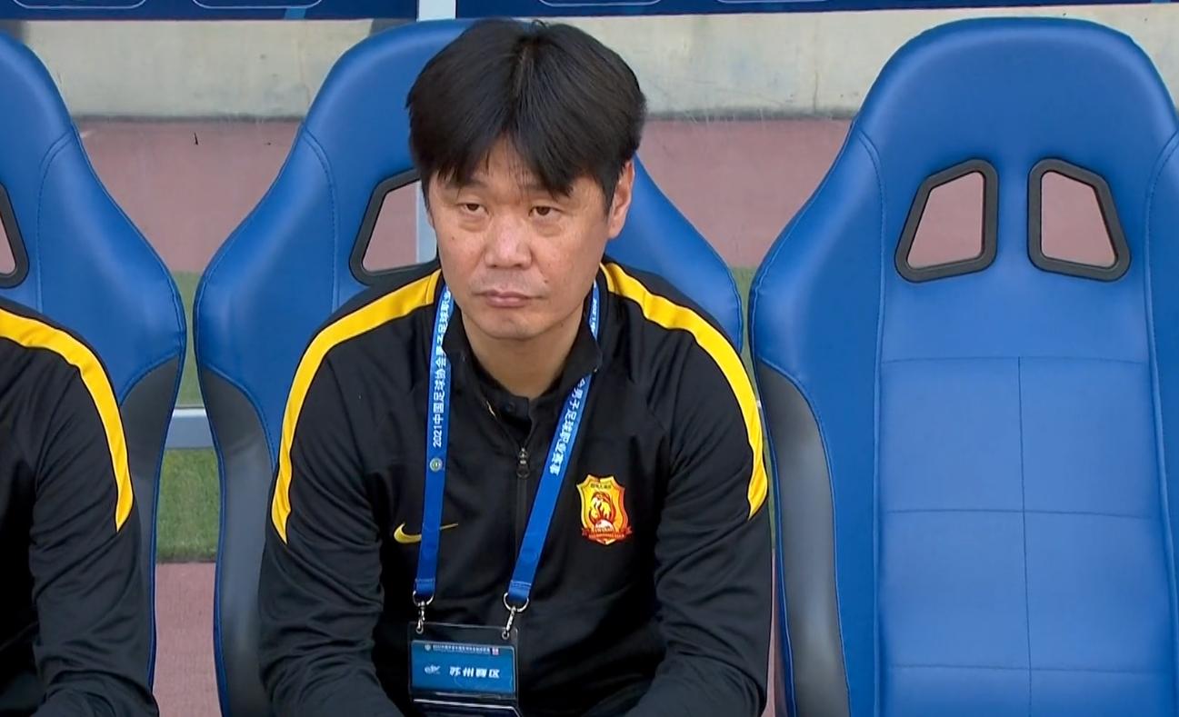 李霄鹏鲁能换帅视频,山东足球李霄鹏最新消息