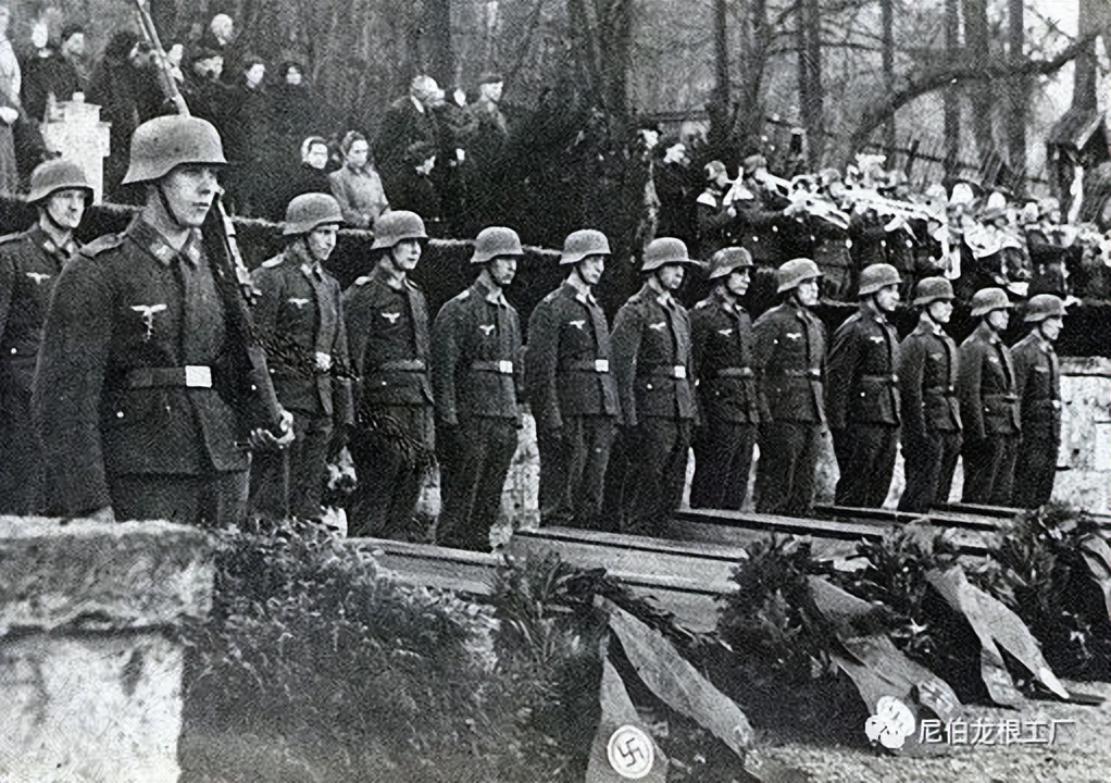 好收吾骨瘴江边前一句,好收吾骨瘴江边的下一句