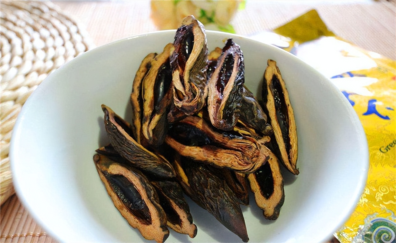 致命的槟榔被称恶魔果实,印度的恶魔果实槟榔