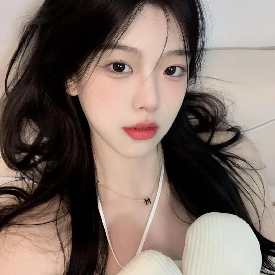 又酷又拽的女生头像和昵称,又酷又拽的女生头像漫画