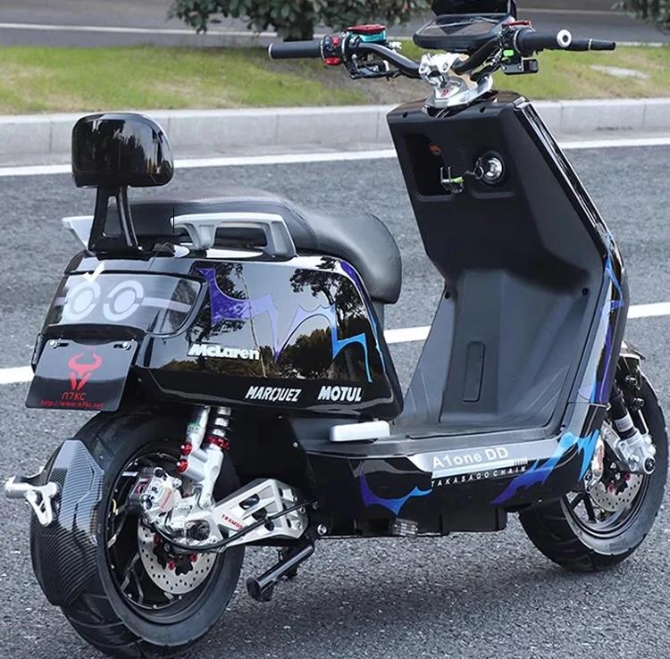 续航600里，建豪推出高颜值电动车，搭载2000瓦电机，能跑长途