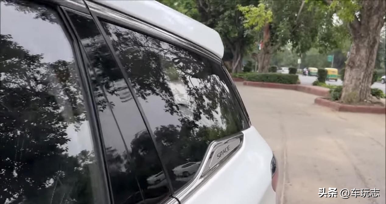 e6比亚迪新能源汽车,纯电动比亚迪e6不容忽视的亮点