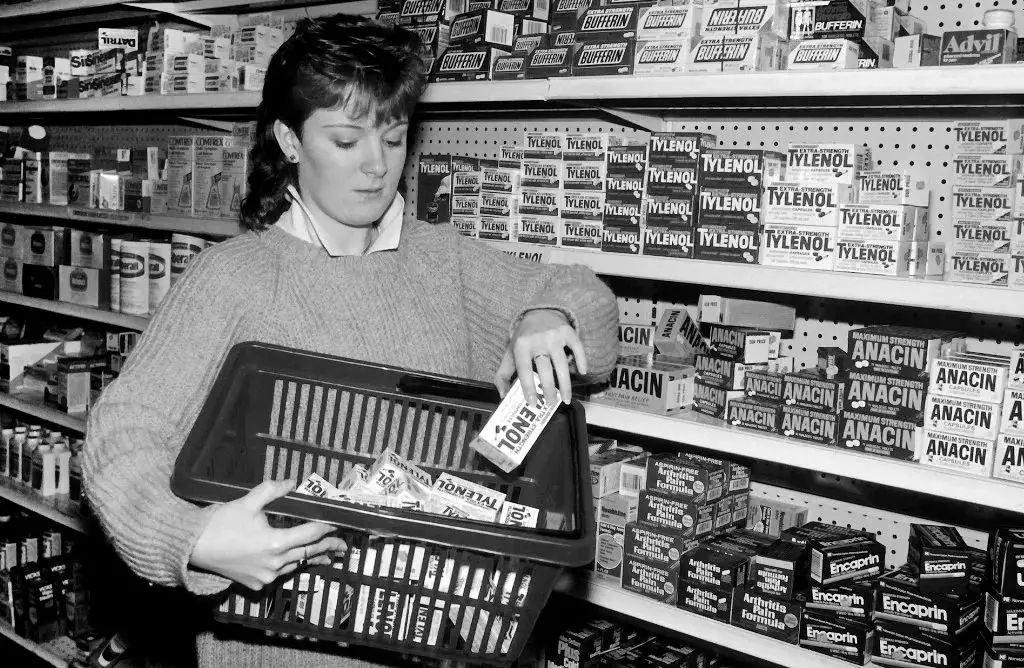 轰动全国投毒案,国外投毒案真相