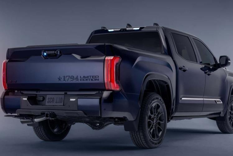 全新款丰田震撼亮相,全新丰田坦途亮相价格