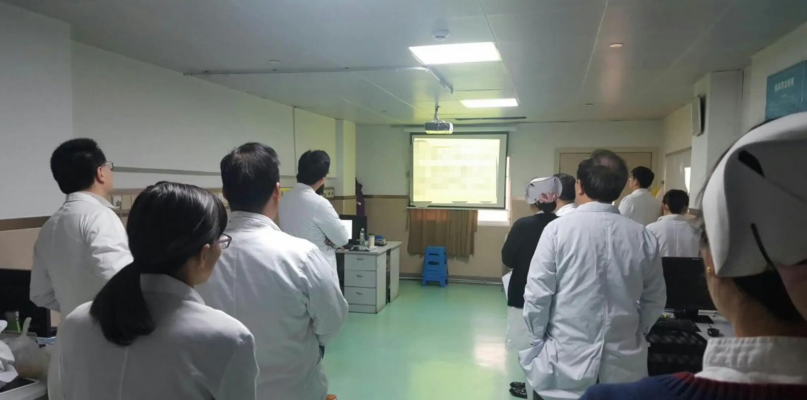 外婆的子宫孕育外孙！2015年，女子移植母亲子宫，4年后生下男婴