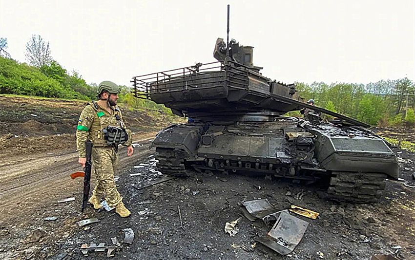 主动防御系统为坦克保驾护航,俄军为什么选择改装第二代坦克